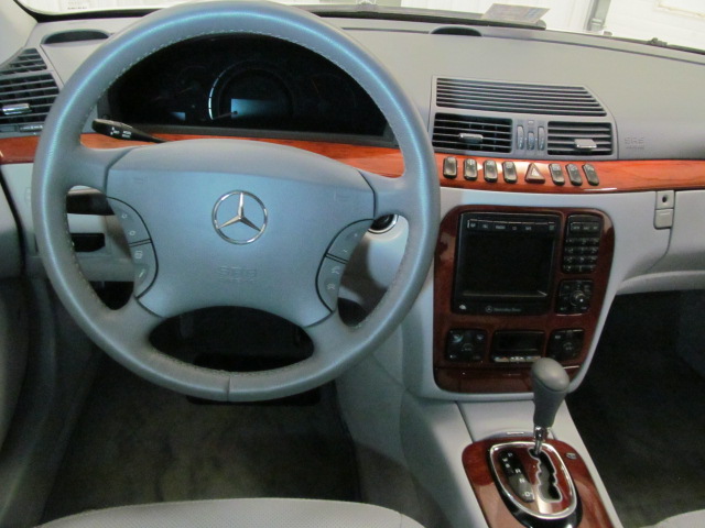 2000 Mercedes Benz S430 Hollywood Wheels Auction Shows