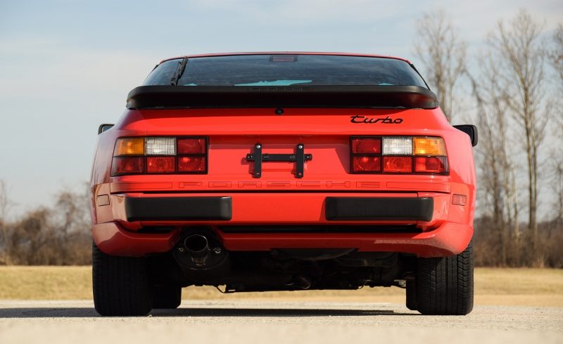 1986 Porsche 944 Turbo - Hollywood Wheels Auction Shows